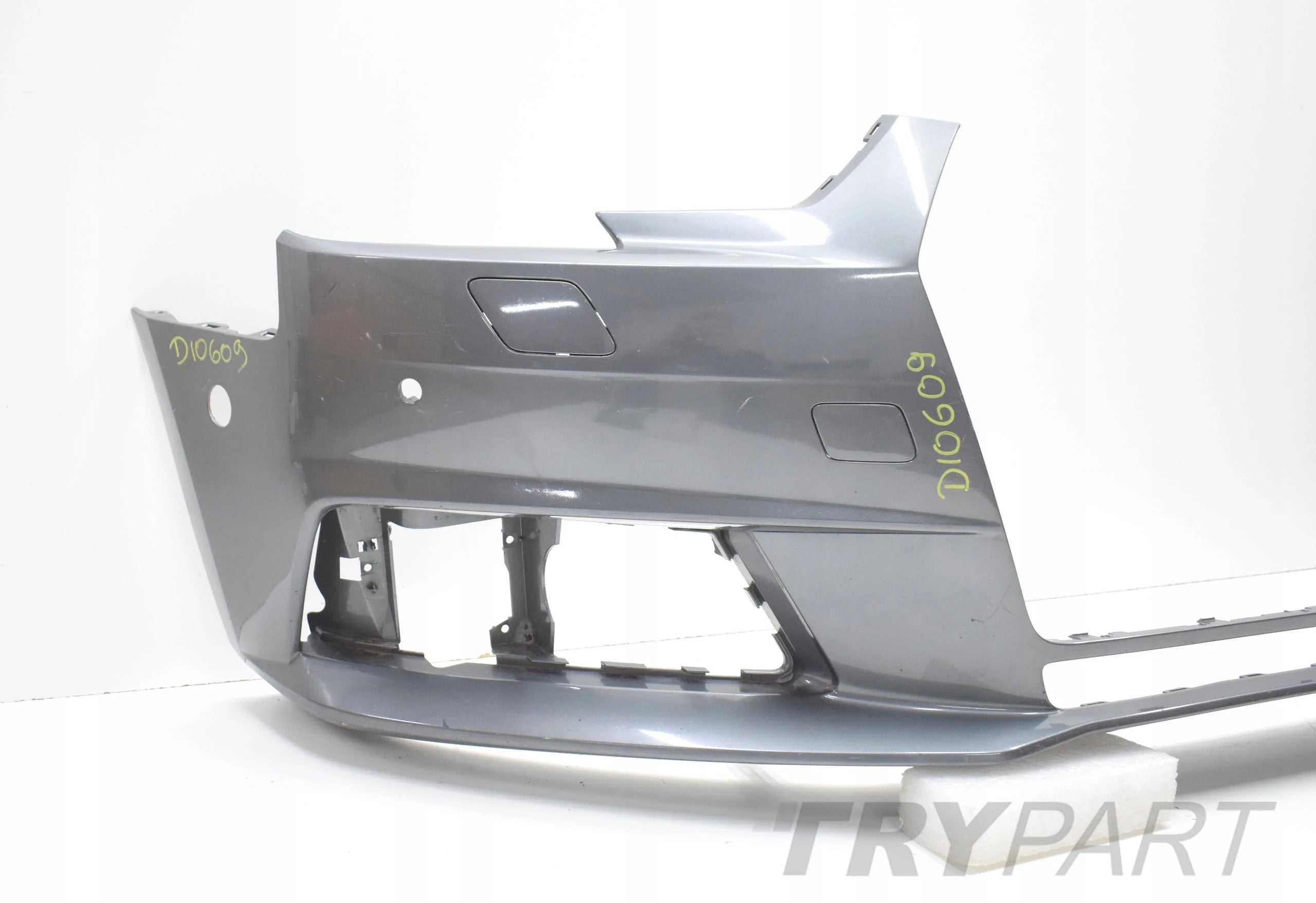 AUDI A4 B9 8W0 FRONT BUMPER ORG