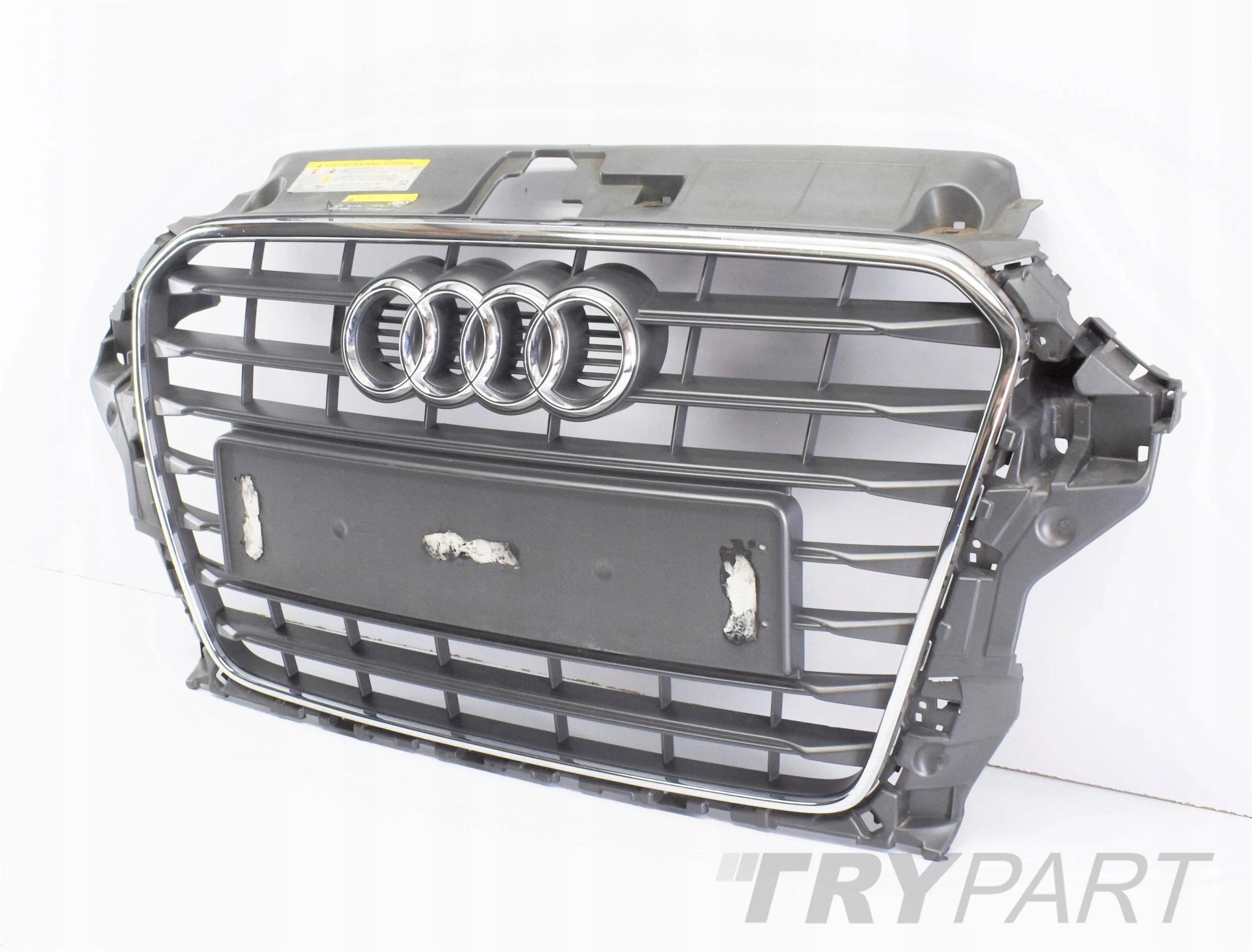 AUDI A3 8V 8V3 CHROME GRILLE - ORIGINAL BUMPER GRILLE