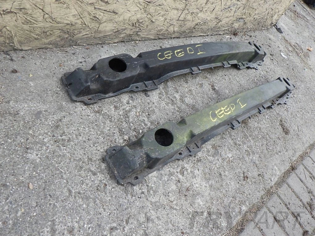 KIA CEED I LIFT KOMBI 1H866-30100 Rear bumper beam
