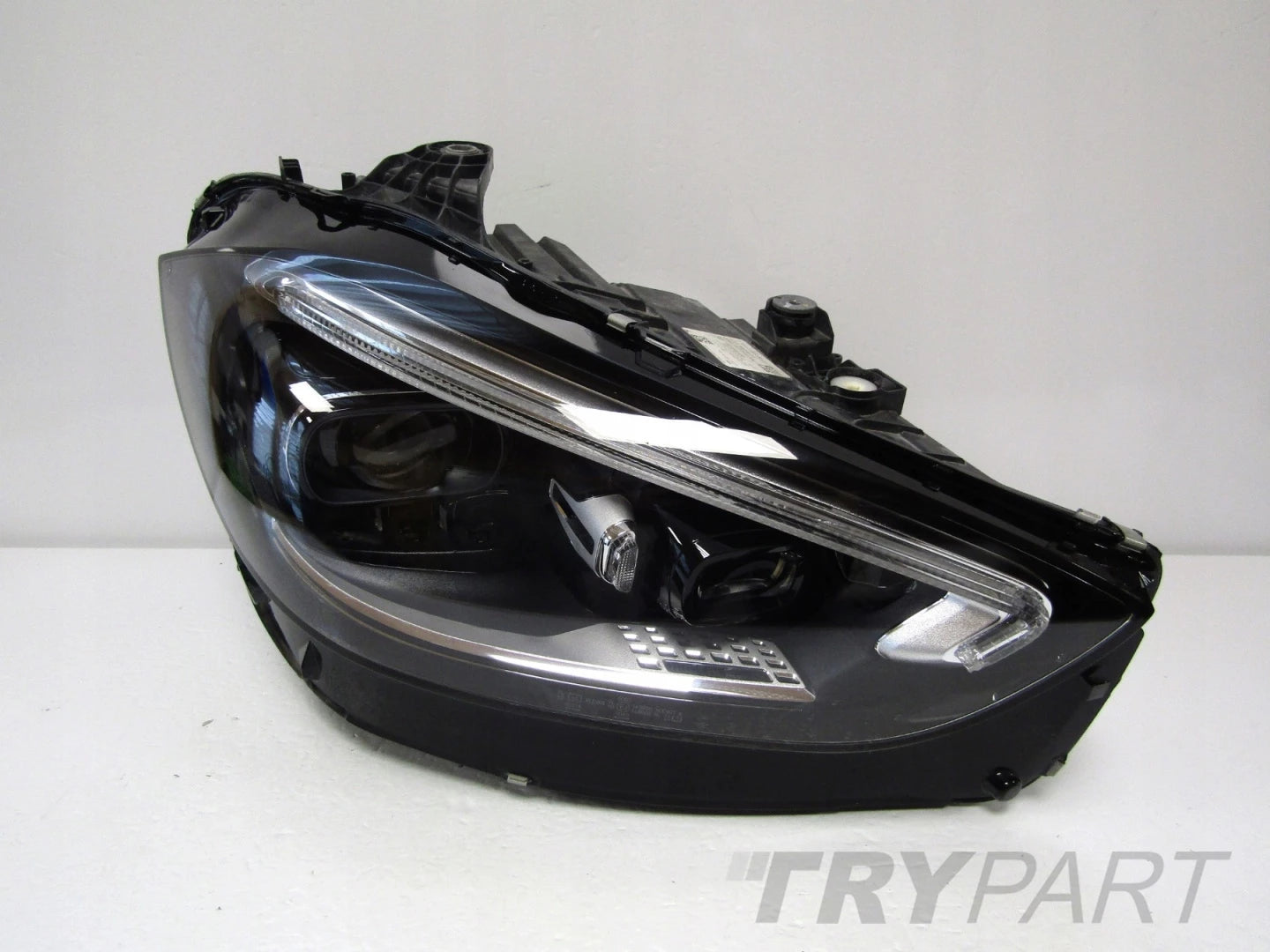 HEADLIGHT MERCEDES C-CLASS W206 FULL LED DIGITAL LIGHT 22- RH A2069064803