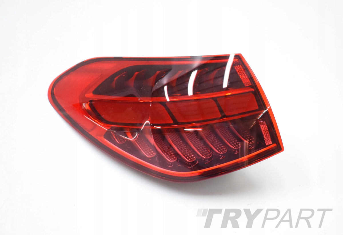 MERCEDES C-CLASS W206 LEFT REAR LED TAIL LIGHT ORG EU ESTATE A2069060101