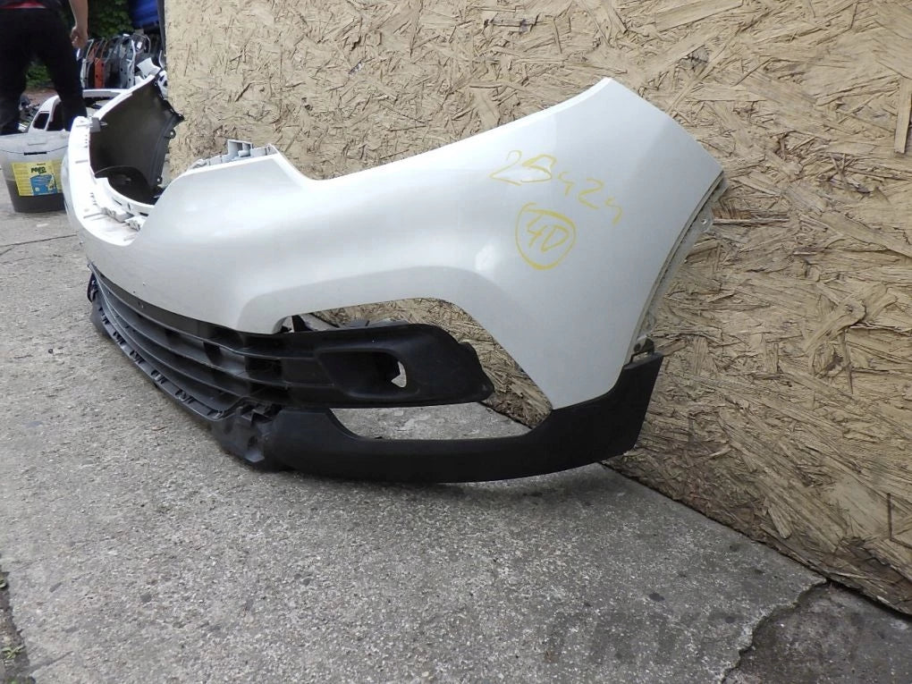RENAULT CAPTUR LIFT 17- Front Bumper
