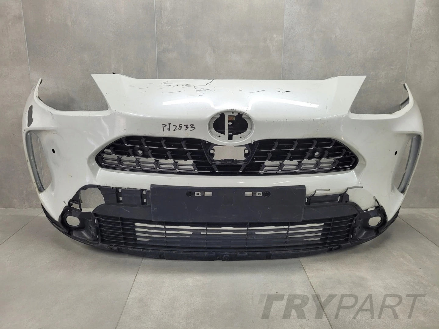 Front Bumper Toyota Yaris Cross ADVENTURE 21-