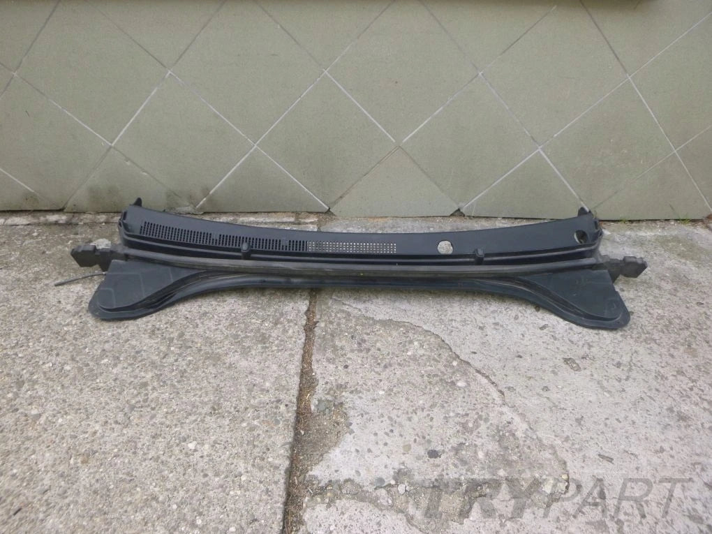 HYUNDAI ELANTRA VI 6 16- Windshield Trim