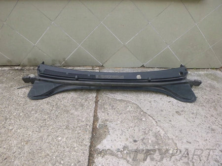HYUNDAI ELANTRA VI 6 16- Windshield Trim
