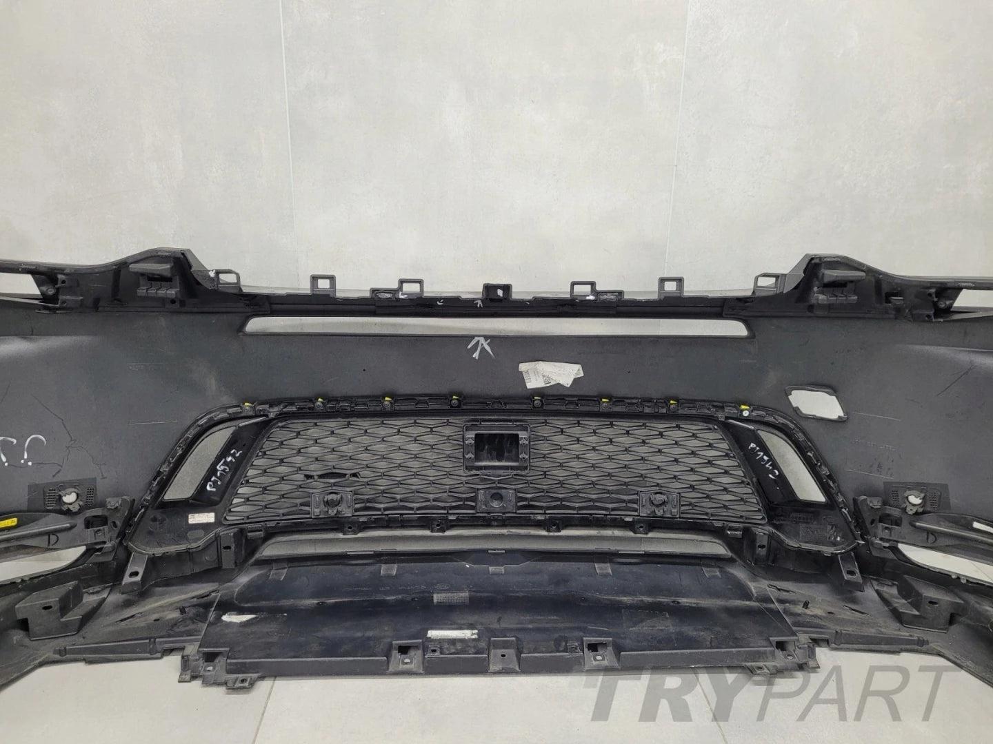 Front Bumper for Land Rover Discovery Sport L550 R-Dynamic
