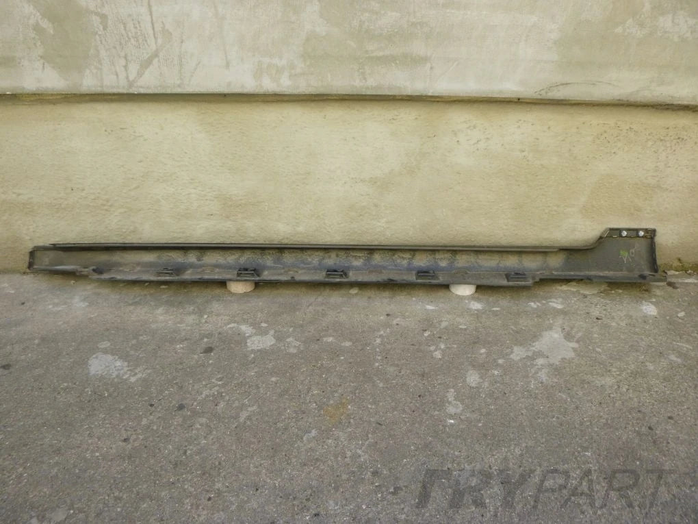VW PASSAT B8 3G0 Right Door Sill Trim