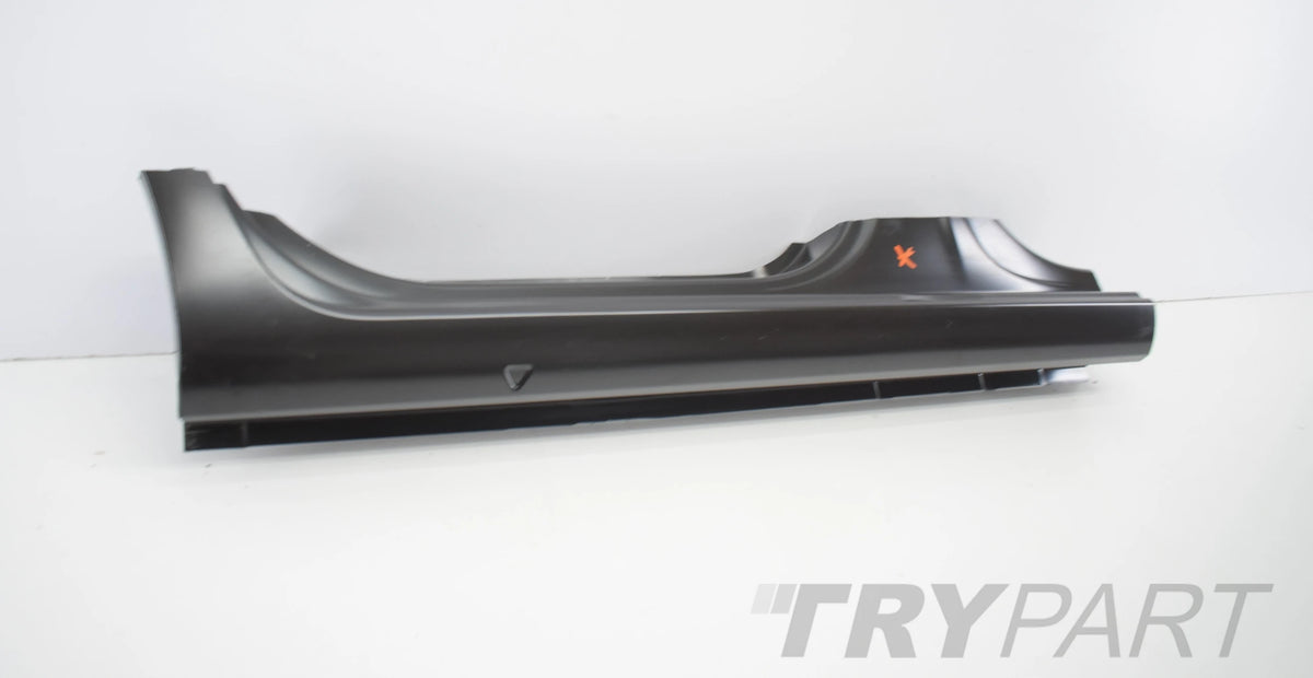 SKODA RAPID 5J TOLEDO RIGHT SILL COVER ORG NEW
