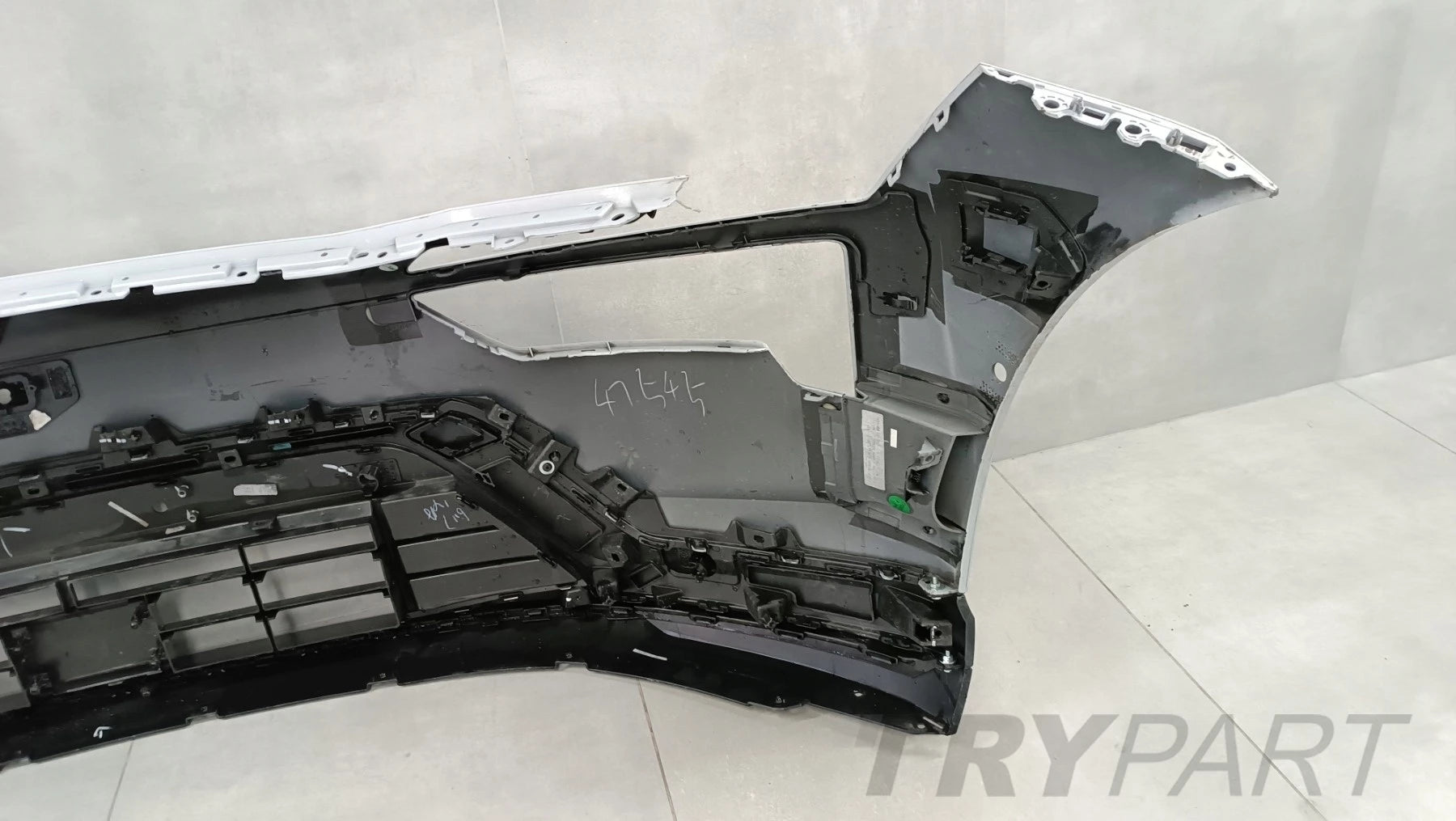 Front Bumper Polestar 4 IV 23-