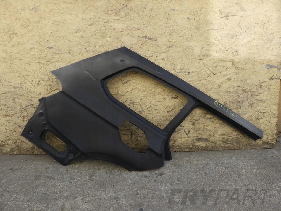 VW PASSAT B8 3G9 KOMBI 14- Rear right fender