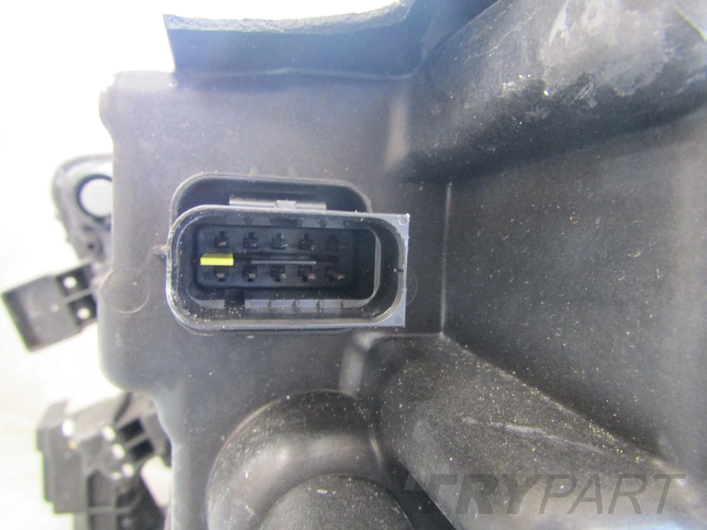 HEADLAMP OPEL FRONTERA LED 24- RH RIGHT