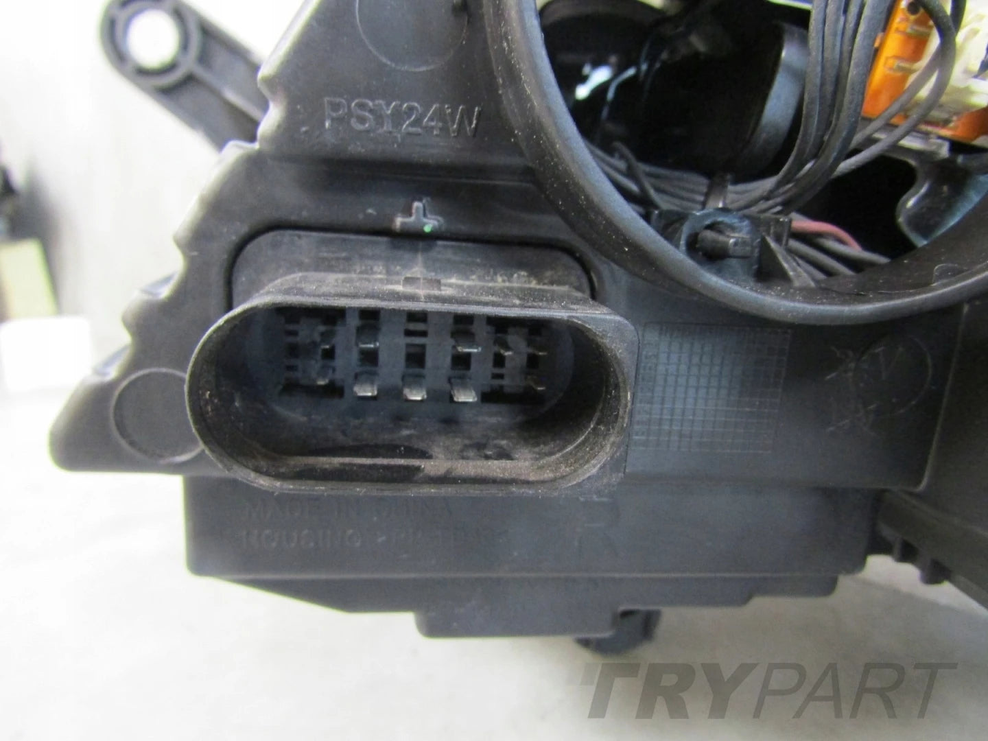 VOLKSWAGEN PASSAT B7 HEADLIGHT XENON ACTIVE + LED 10-14 RH RIGHT