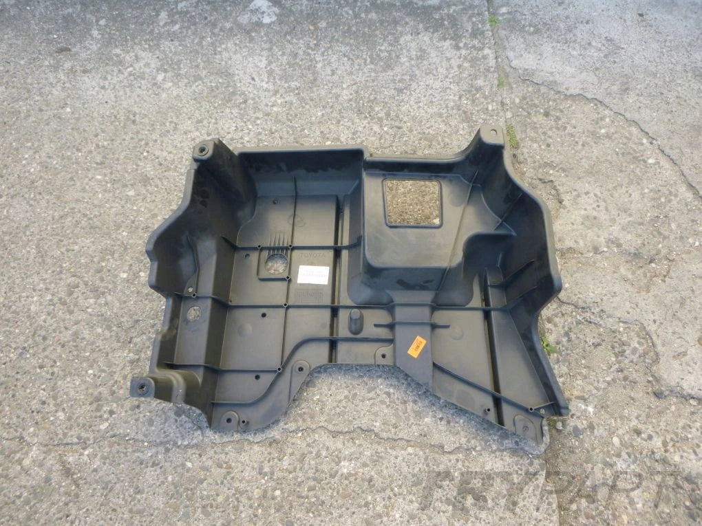 TOYOTA AURIS II 2 12- Underbody Shield