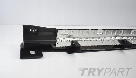 KIA SORENTO III LEFT SILL MOULDING ORG NEW
