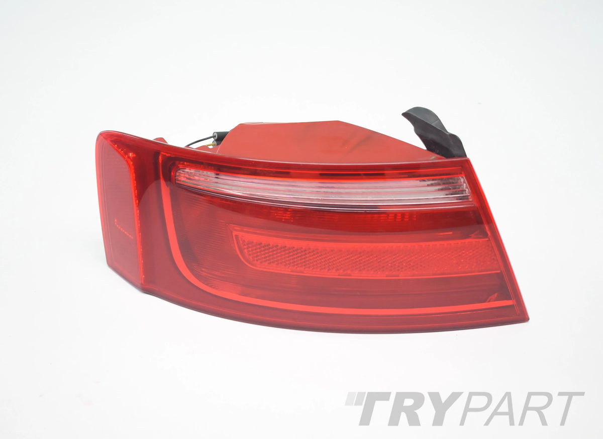 AUDI A5 COUPE 8T0 LEFT REAR LIGHT EU! ORG