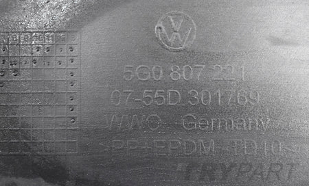 VW GOLF VII 5G FRONT BUMPER EXCELLENT CONDITION ORIGINAL + UNDERSIDE