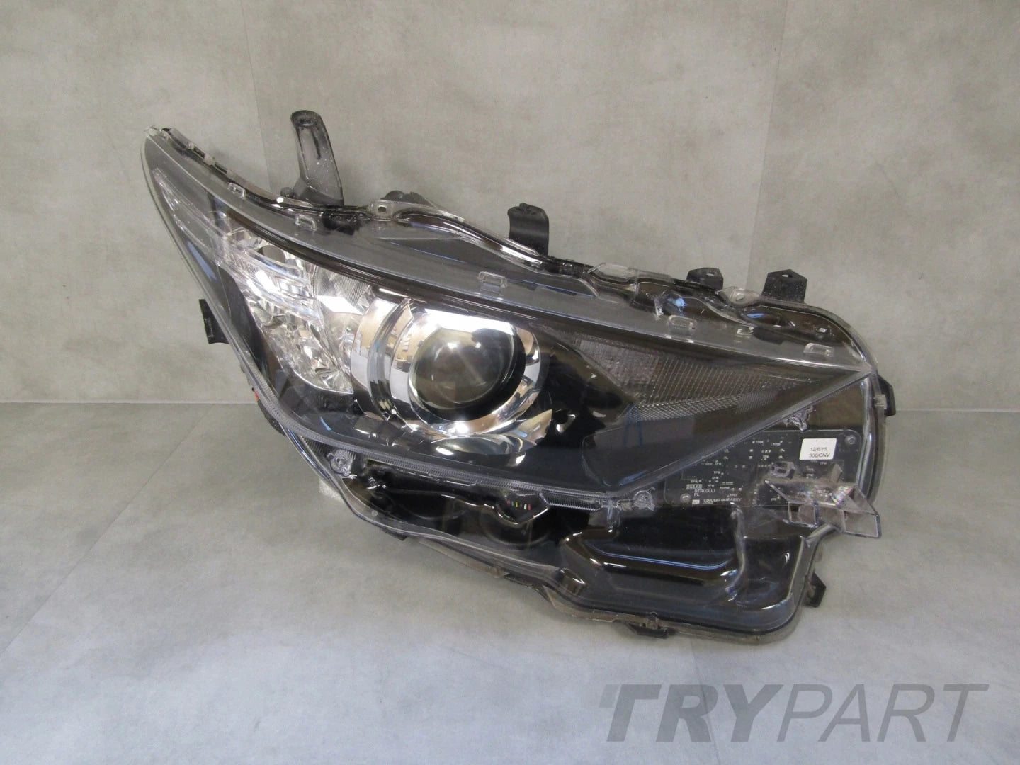 Headlight Toyota Auris 2 II LIFT LENS 15-18 RH 81130 02K30