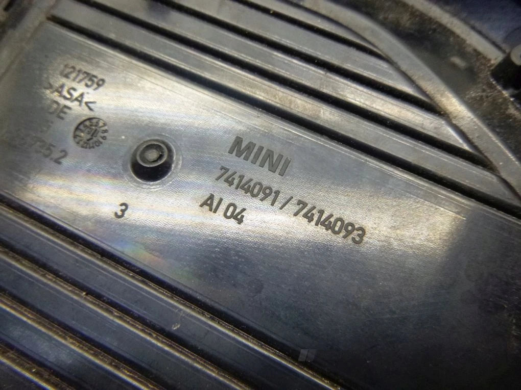 MINI COUNTRYMAN F60 Left Fender Vent