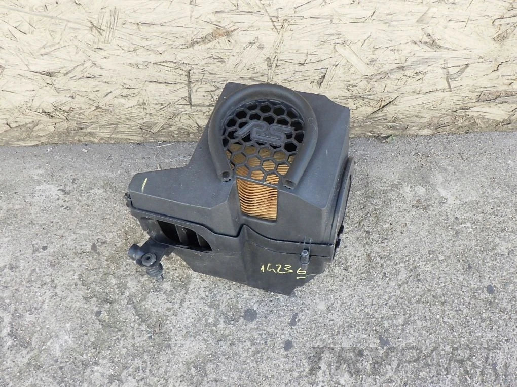FORD FOCUS MK3 III RS Air Filter Housing
