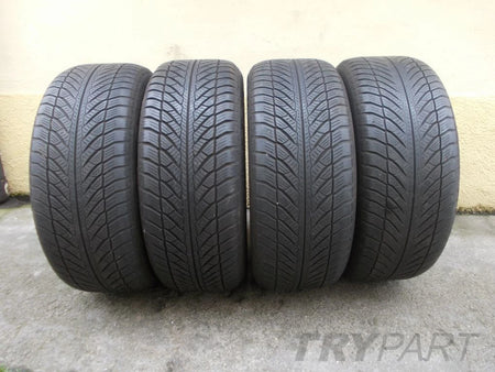 GOODYEAR ULTRA GRIP RUNFLAT RSC tires