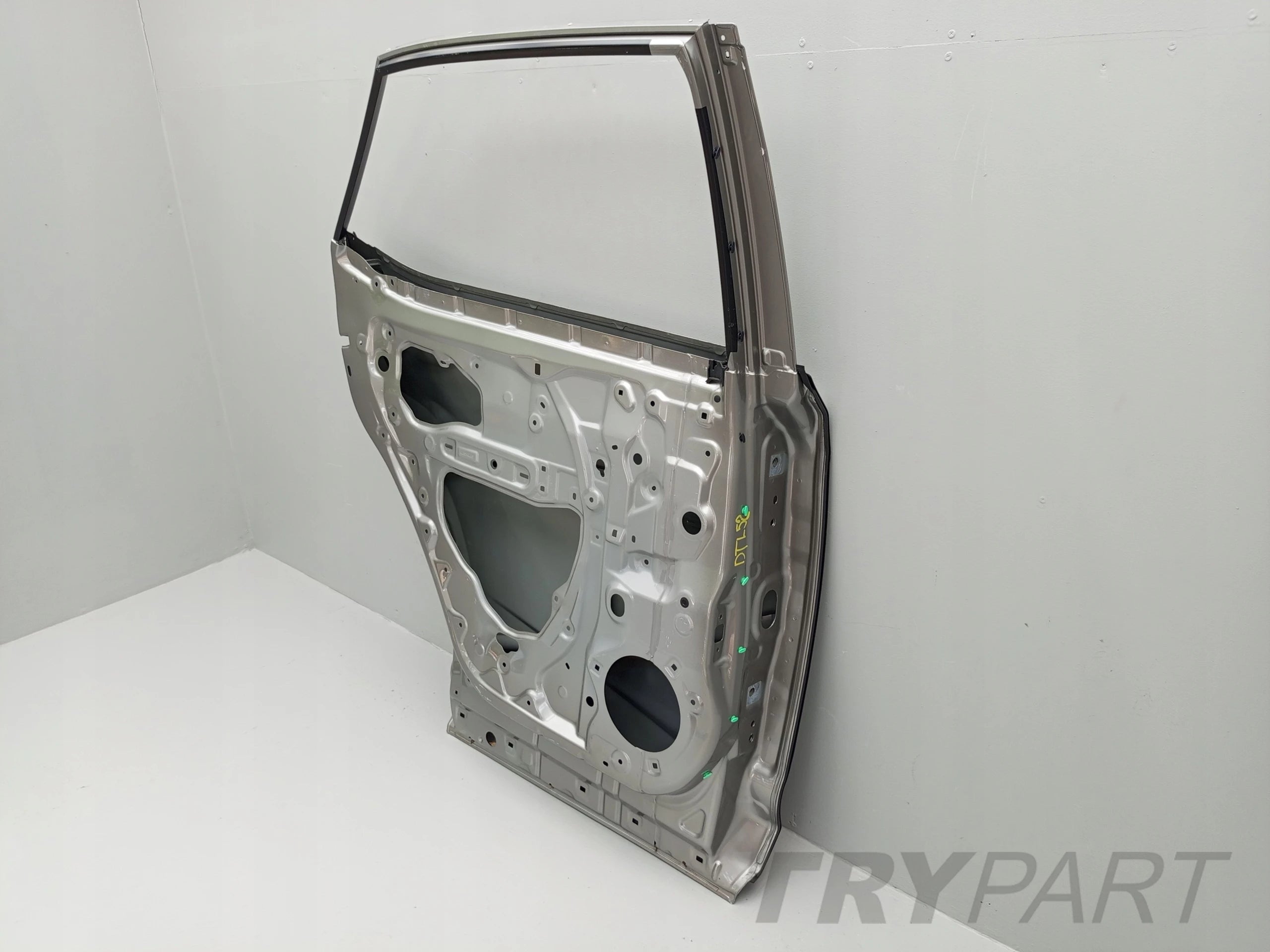 LEXUS RX450H RX 450 IV 4 2015-  LEFT REAR DOOR