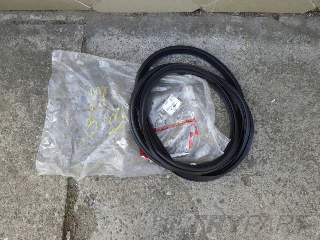 OPEL CROSSLAND X 17- Trunk Lid Seal