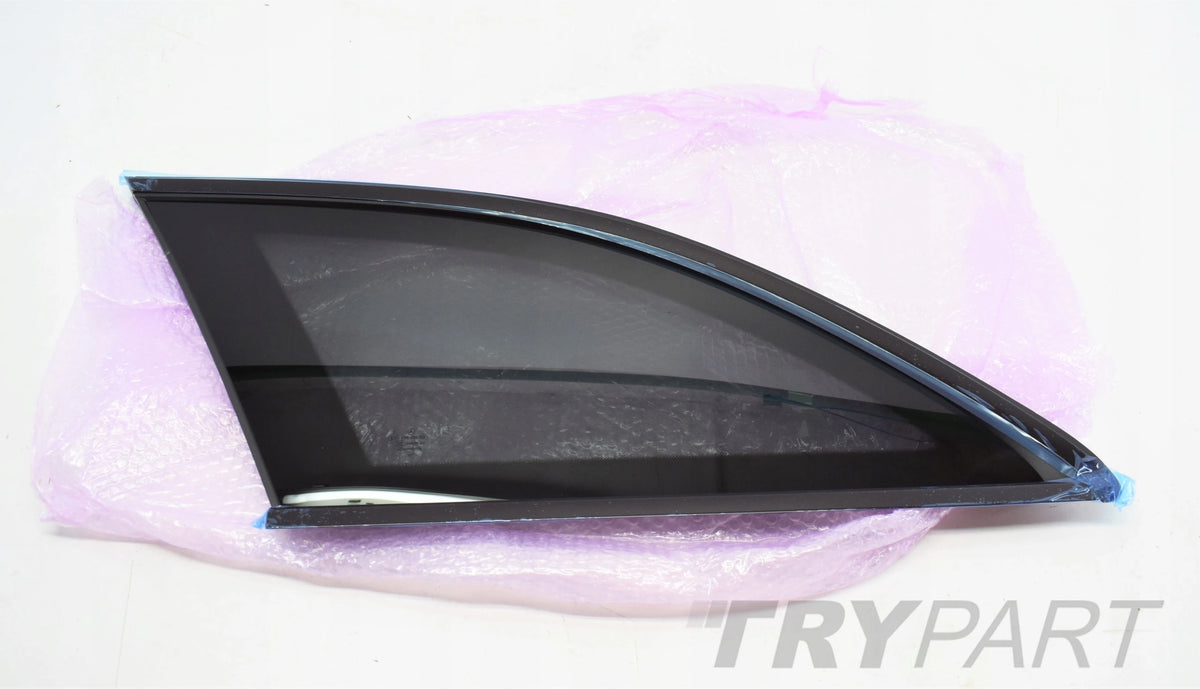 MERCEDES W213 LEFT REAR BODY GLASS NEW
