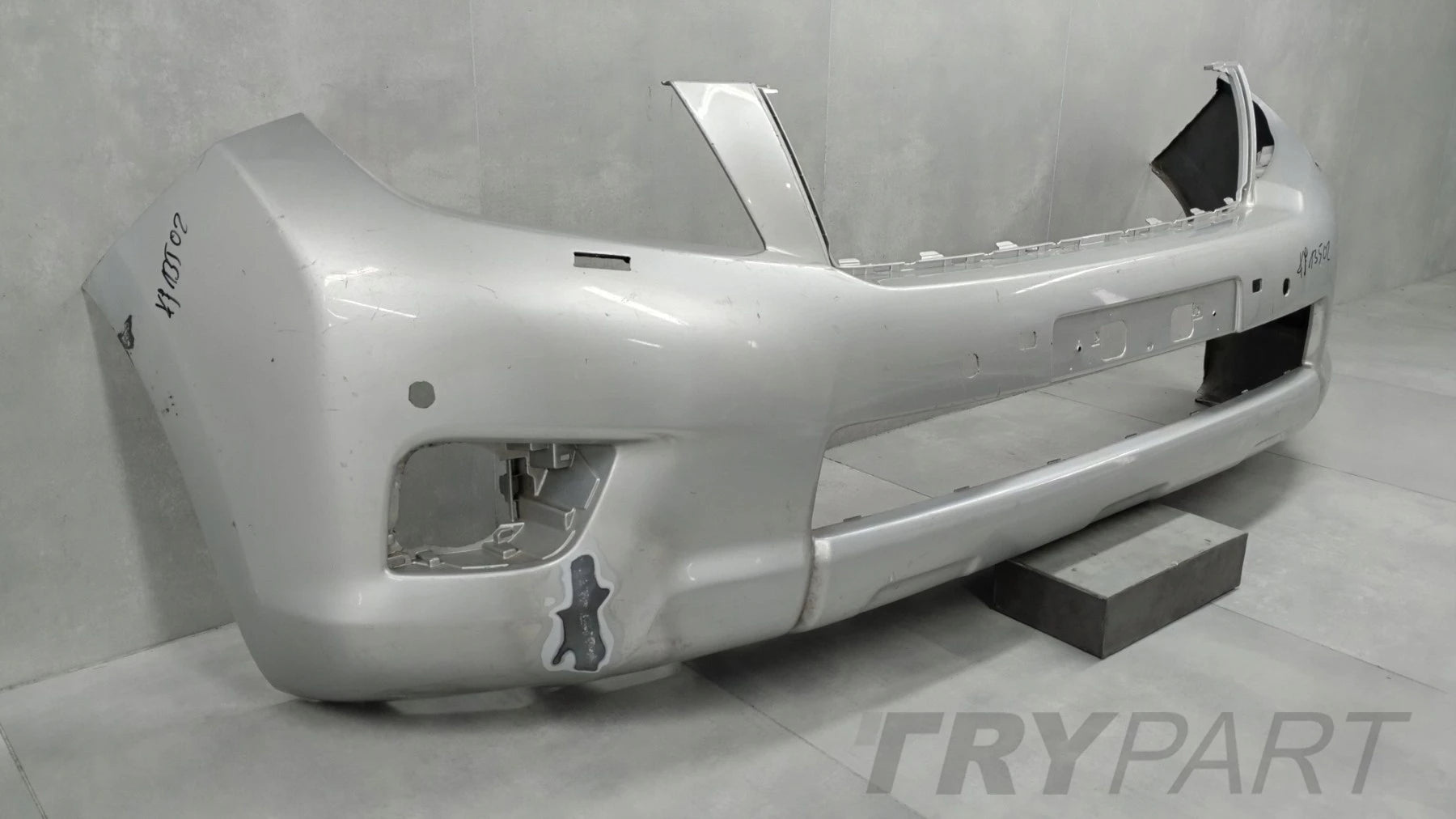 Front Bumper Toyota Land Cruiser J150 09 - 12 / 52119-60E00