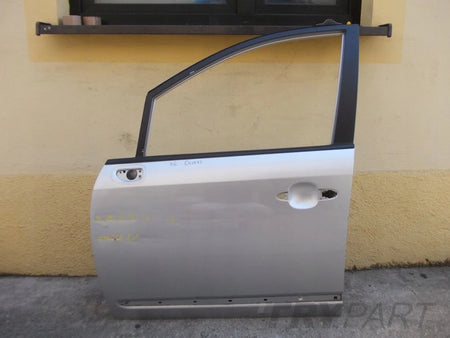 KIA CARENS III Front Left Door