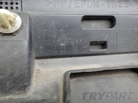 VOLVO XC60 II 17- Right Front Door Molding
