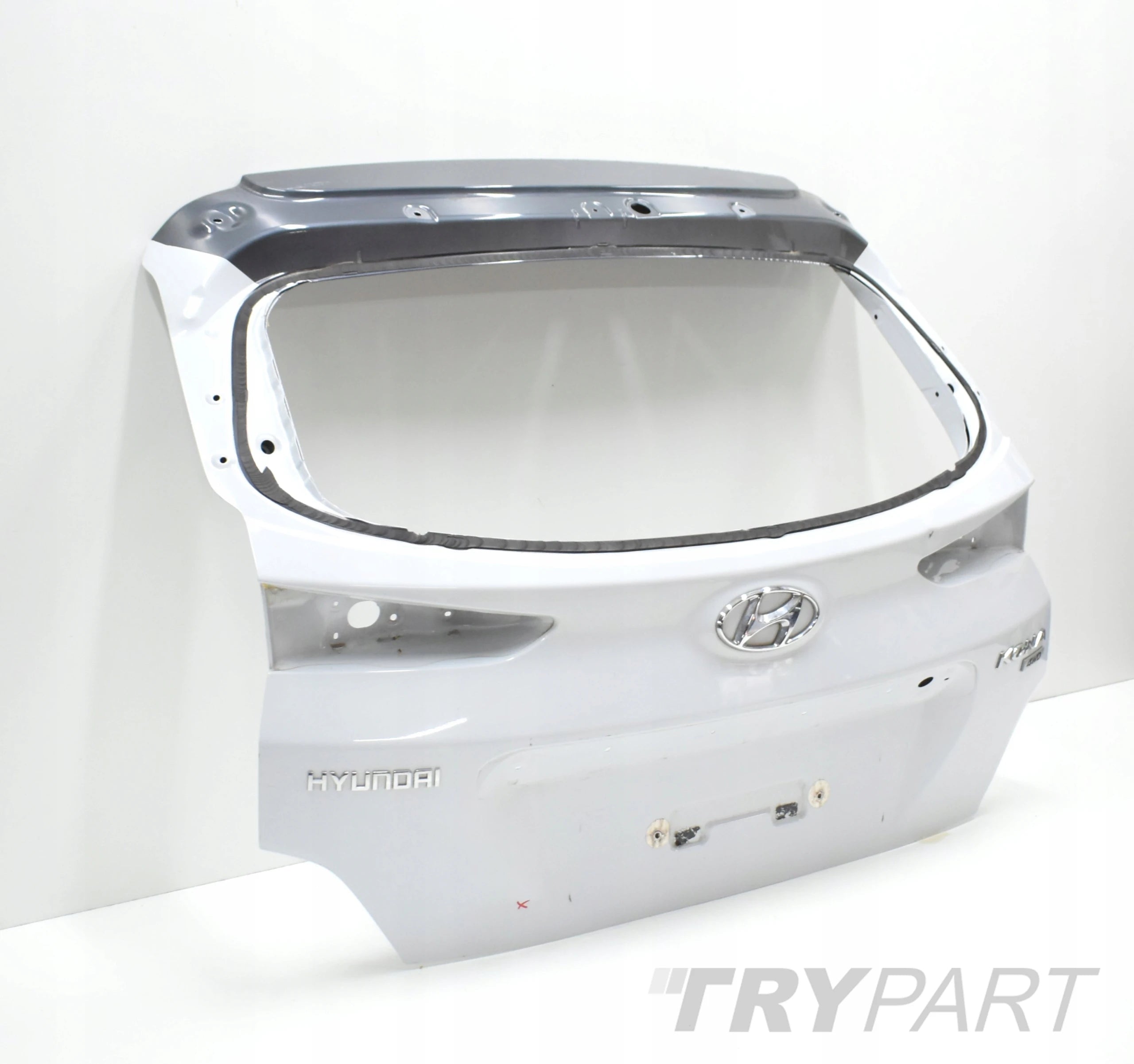 HYUNDAI KONA REAR LUGGAGE TRUNK LID ORIGINAL 18+