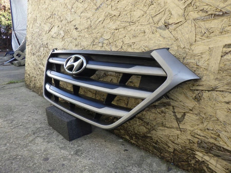 HYUNDAI TUCSON 3 III 15- Grille Emblem