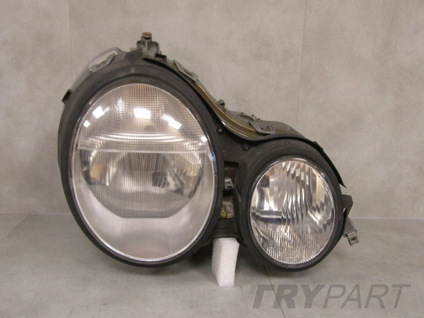 MERCEDES E CLASS W210 LIFT XENON HEADLIGHT RH RIGHT 99-