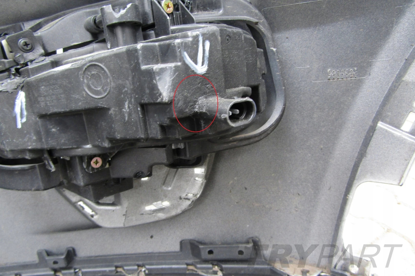 FRONT BUMPER LAND ROVER DISCOVERY SPORT L550 14-18