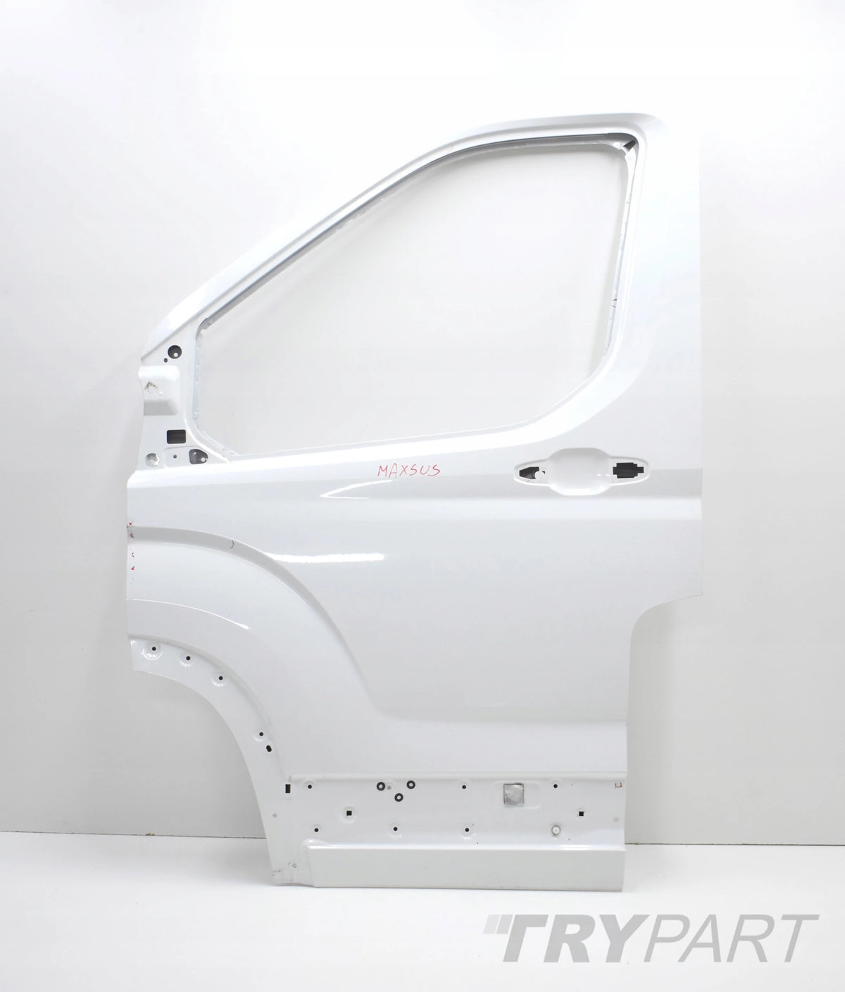 MAXUS DELIVER 9 LEFT FRONT DOOR ORG