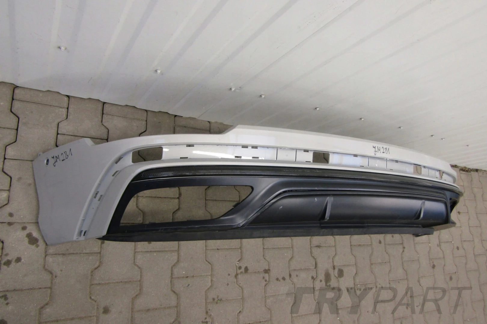 Rear Bumper Diffuser Audi Q8 4M8 S-line 18-