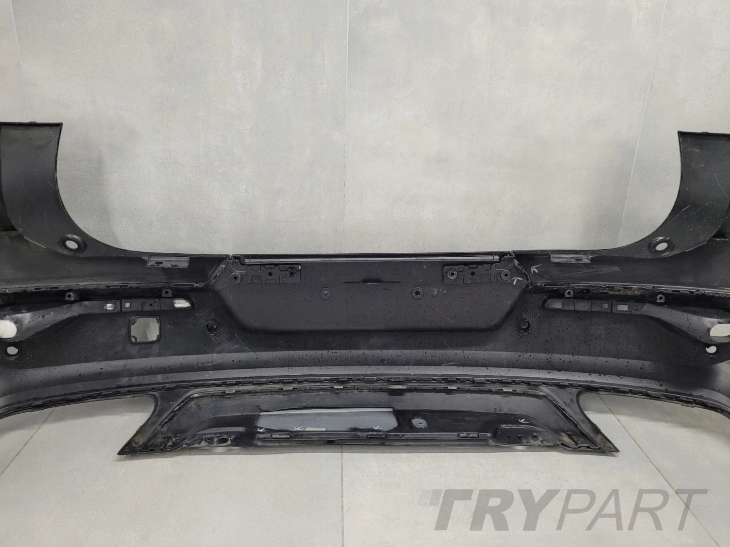Rear Bumper Volvo XC40 XC 40 R-Design 17-