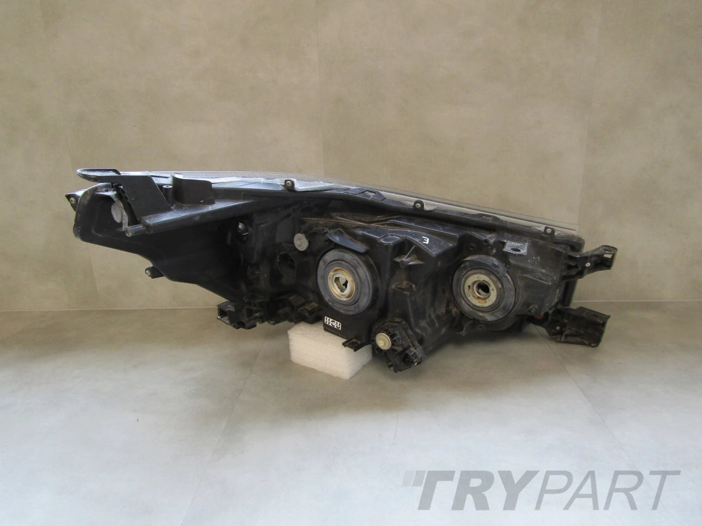 HEADLIGHT TOYOTA HILUX 8 VIII LIFT STANDARD 20- LH