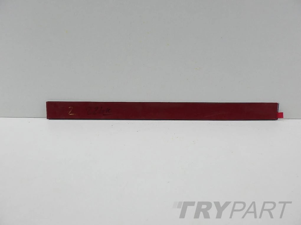 TOYOTA YARIS III 3 LIFT HYBRID Sill Trim