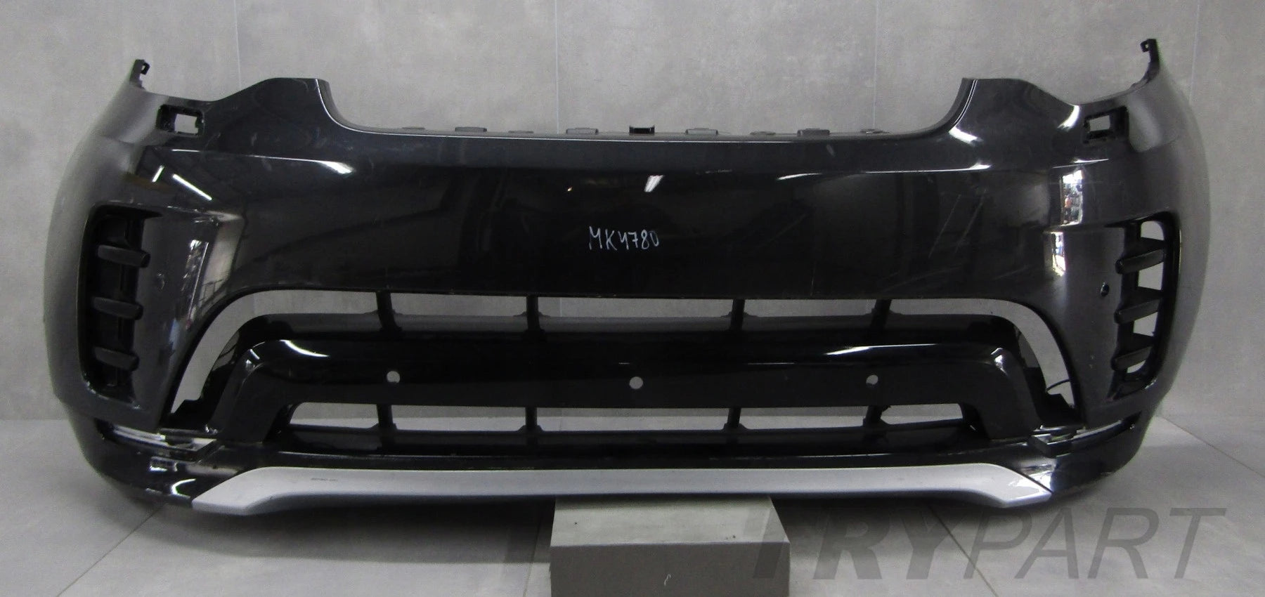 Front Bumper for Land Rover Discovery R Dynamic Lift 21-24 (LED Wiring)