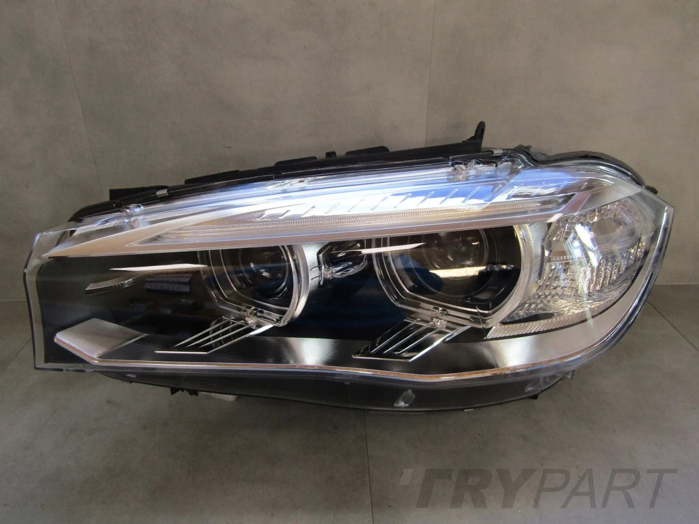 BMW X5 F15 X6 F16 XENON NON-SWIVEL HEADLIGHT 13-18 LH LEFT