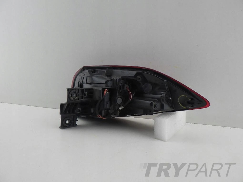 HYUNDAI TUCSON III 3 LIFT 18- Left Tail Lamp