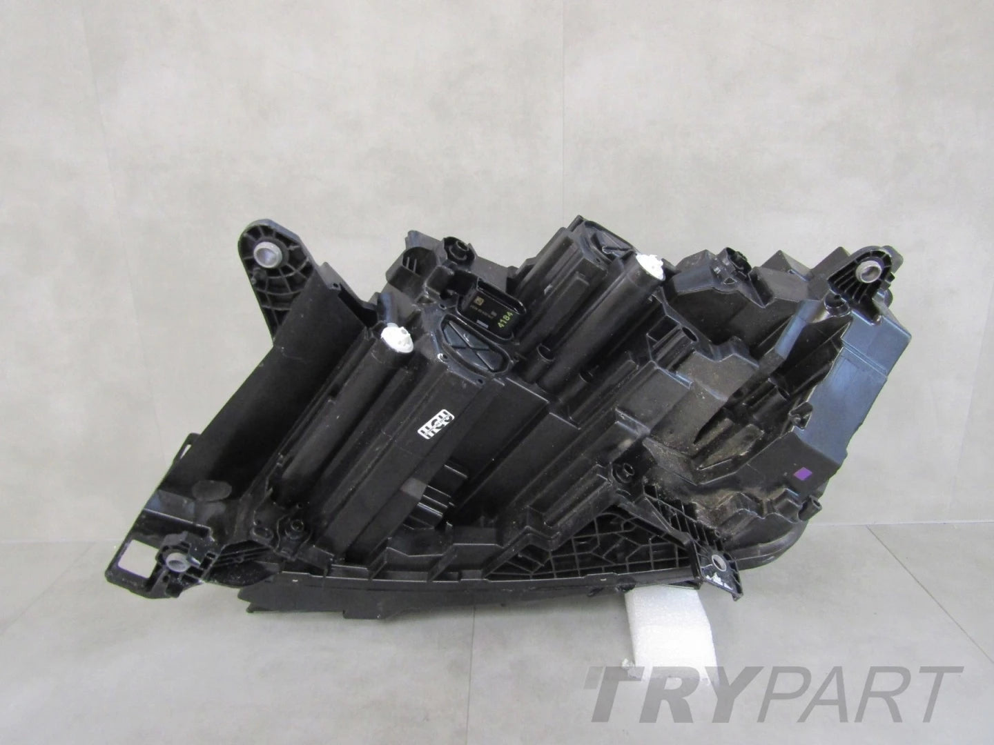 SKODA ENYAQ LED HEADLIGHT 20- RH RIGHT 5LB941016H