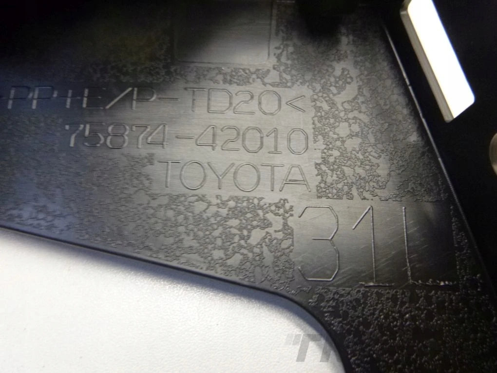 TOYOTA RAV4 RAV IV V 19- Rear Right Fender Trim
