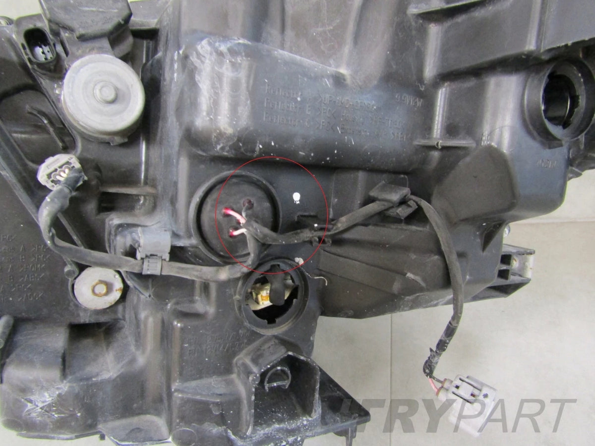 TOYOTA LAND CRUISER J150 LIFT LED 18-22 RH HEADLIGHT