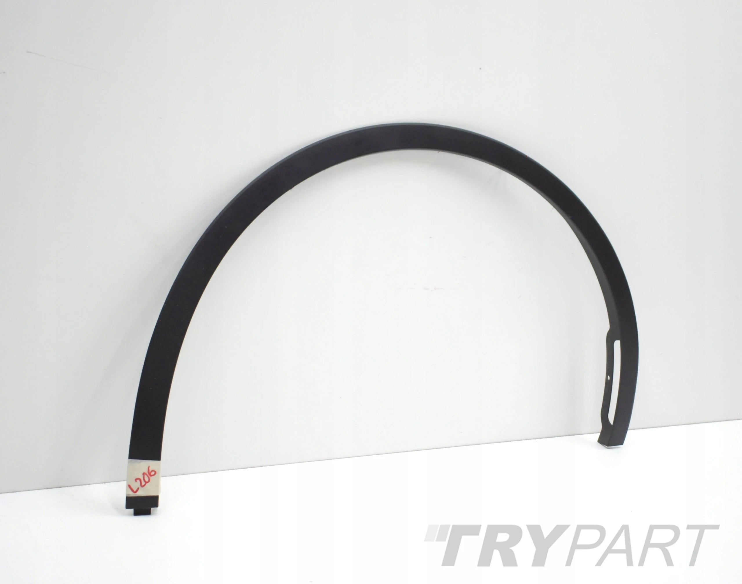 TESLA MODEL Y RIGHT FRONT FENDER TRIM ORG