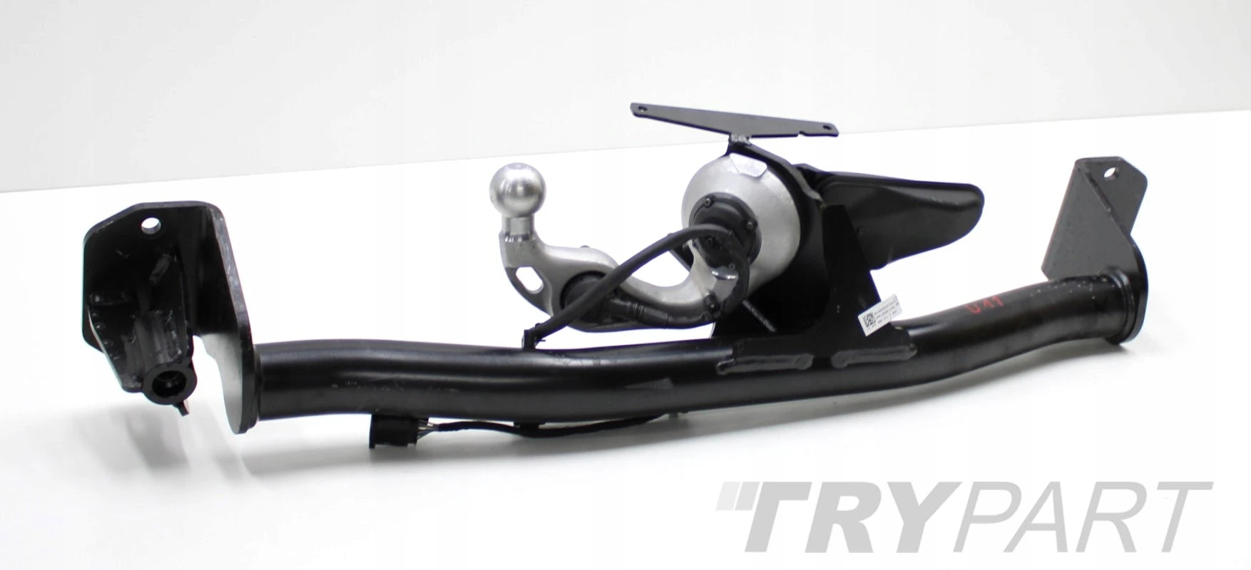 BMW X1 U11 ELECTRIC TOW HITCH ORG 5A63E20-03