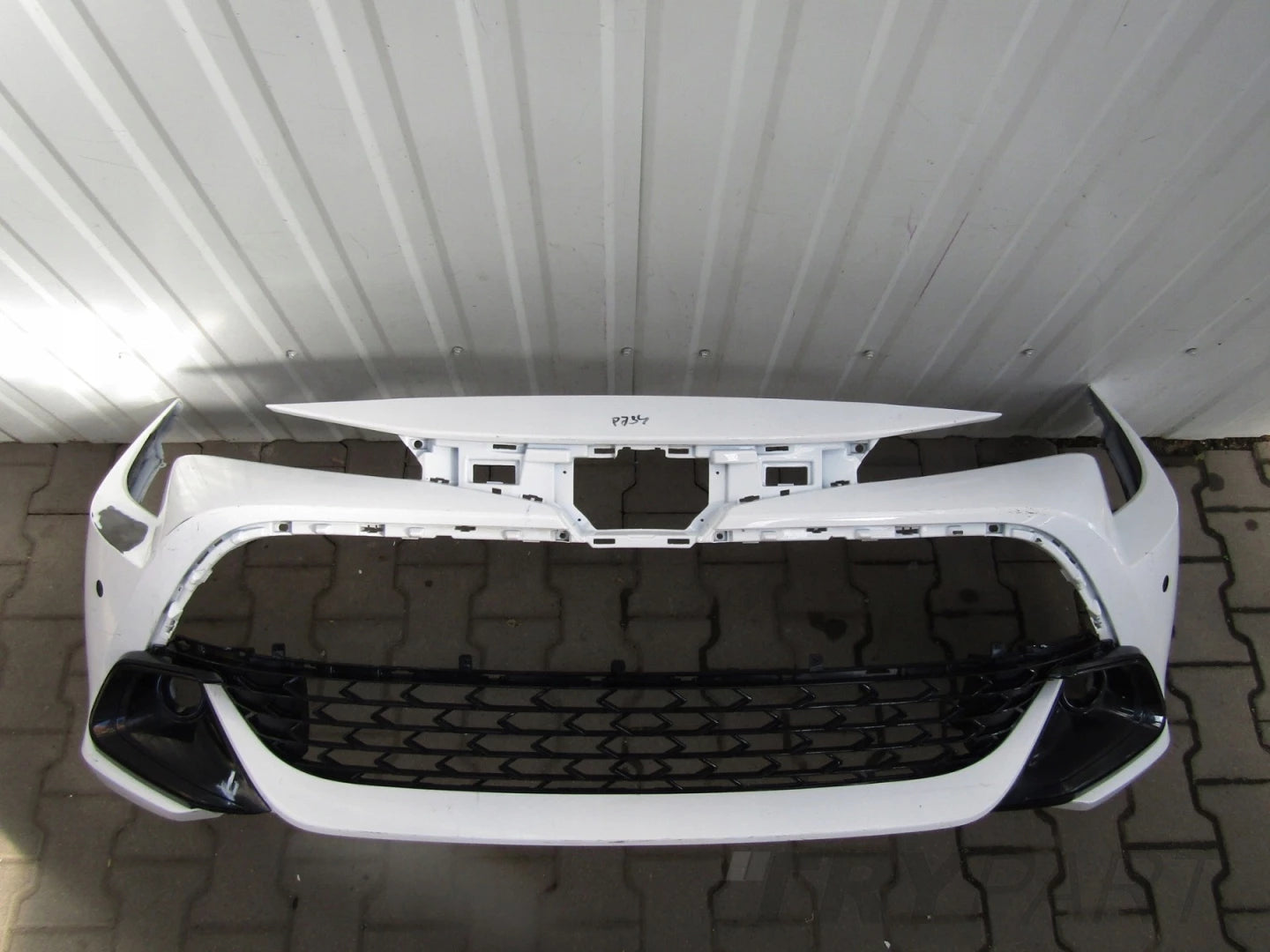 Front Bumper Toyota Corolla E21 Lift HB Kombi 23-