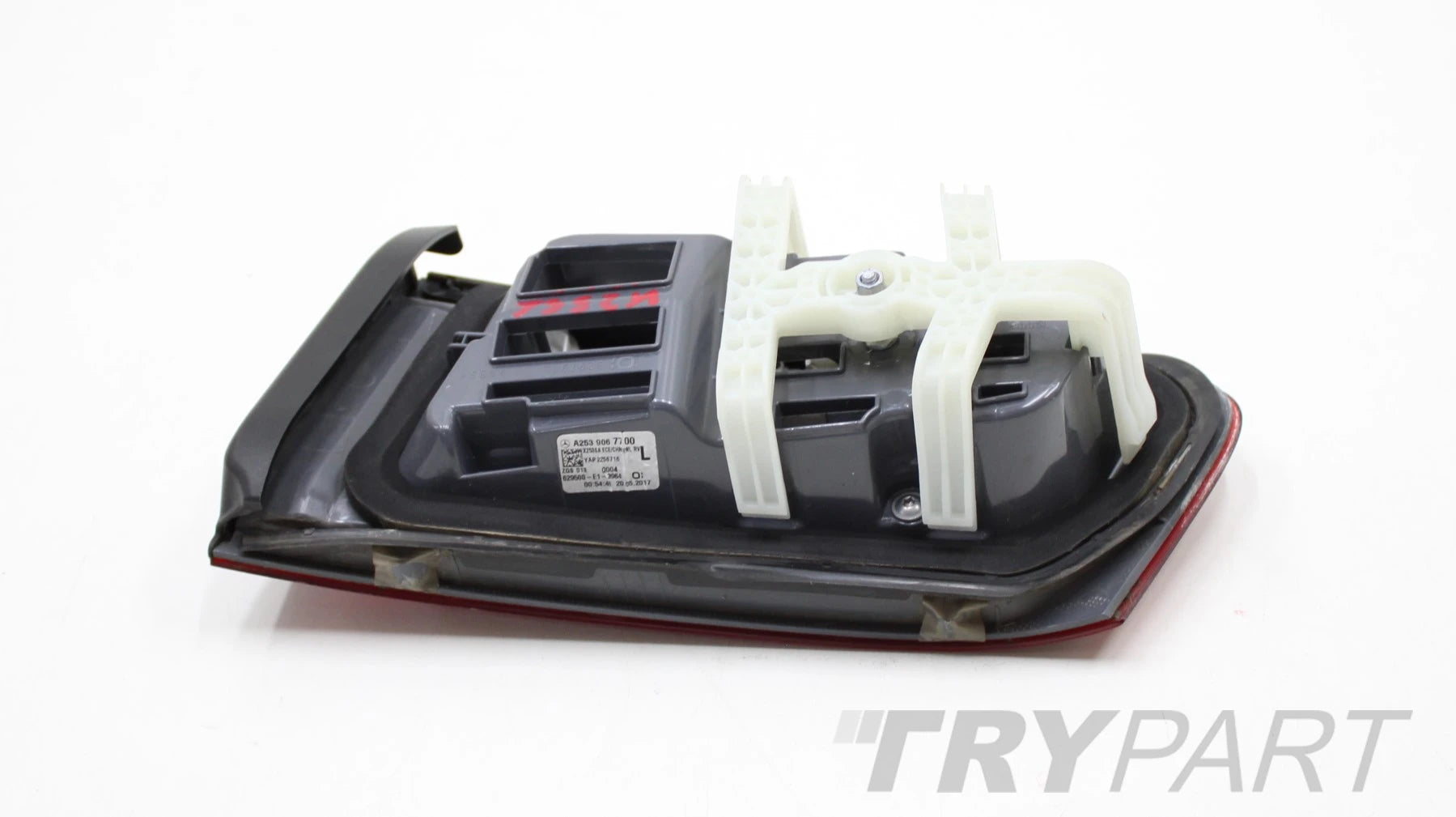 MERCEDES GLC W253 X253 LEFT REAR TAIL LIGHT IN TRUNK LID LED ORG EU A2539067700