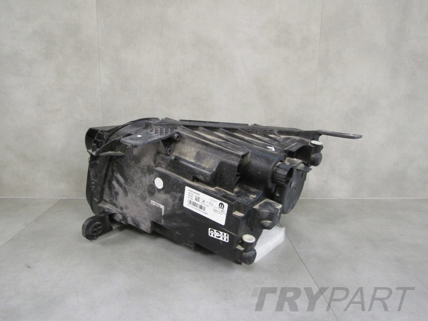 FRONT HEADLIGHT FIAT 500E II 2 STANDARD RH RIGHT 20- 521400300
